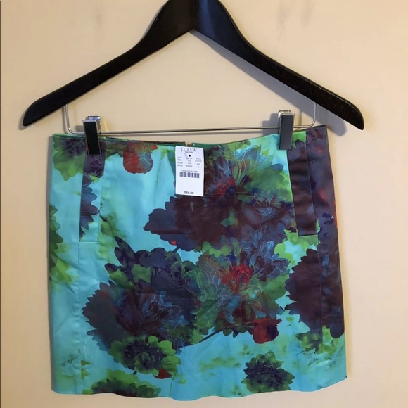 J. Crew Dresses & Skirts - NWT J. Crew skirt size 2 green/ multi colors